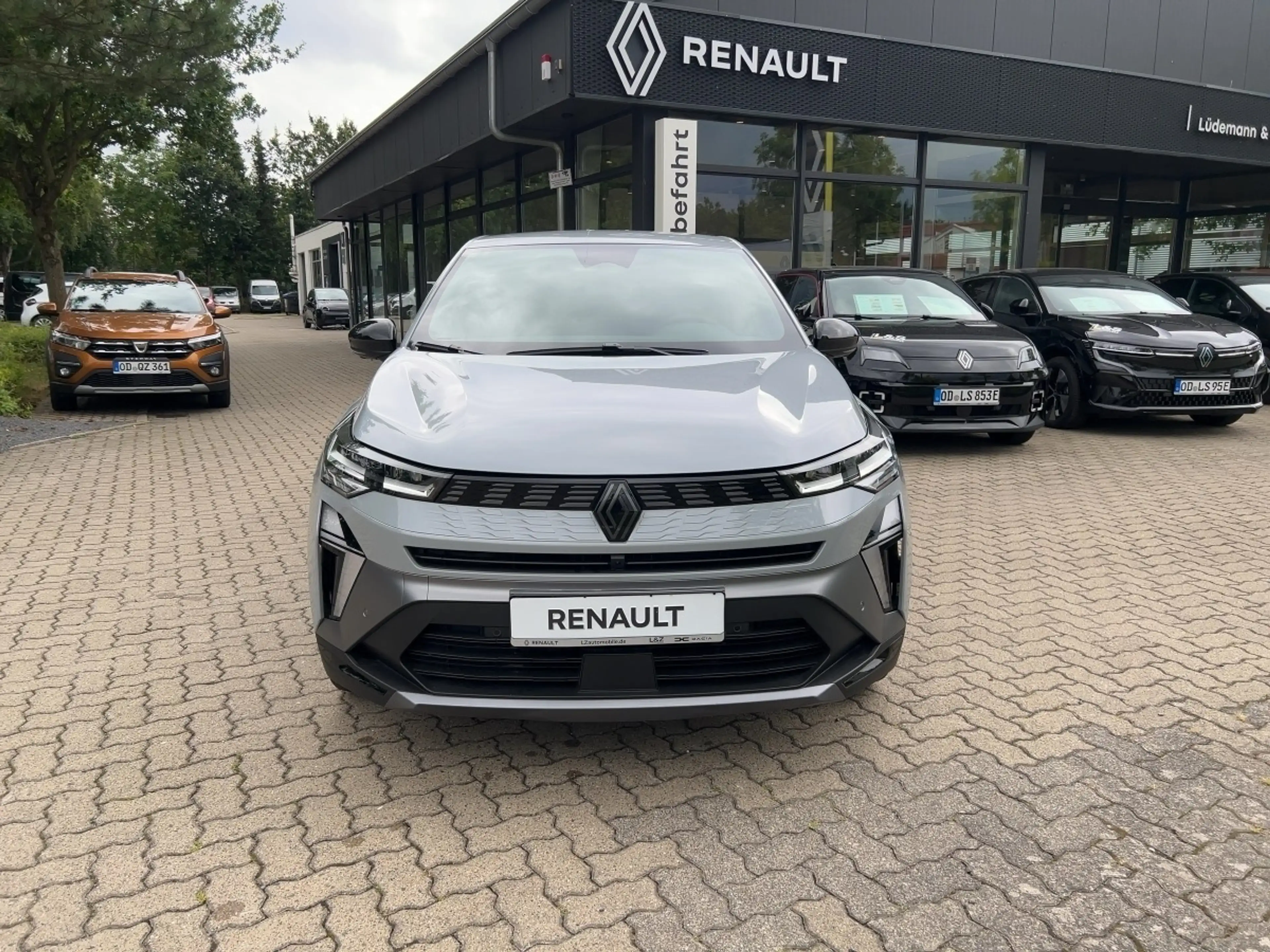 Renault Symbioz E-TECH Full Hybrid 145 Esprit Alpine — photo 6