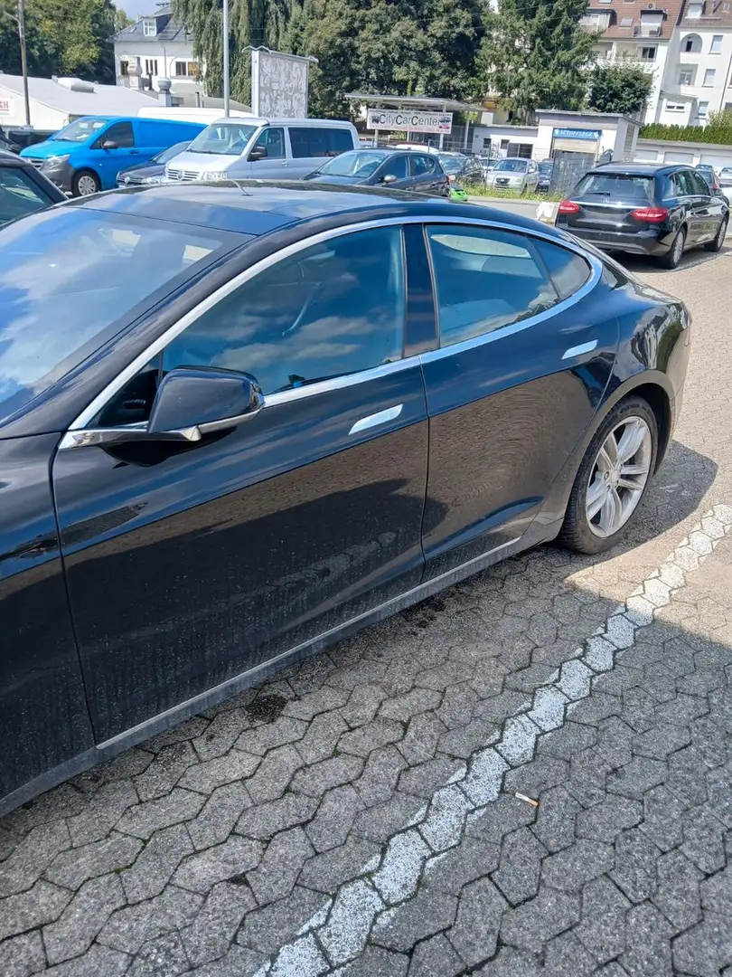 Tesla Model S Performance - 2