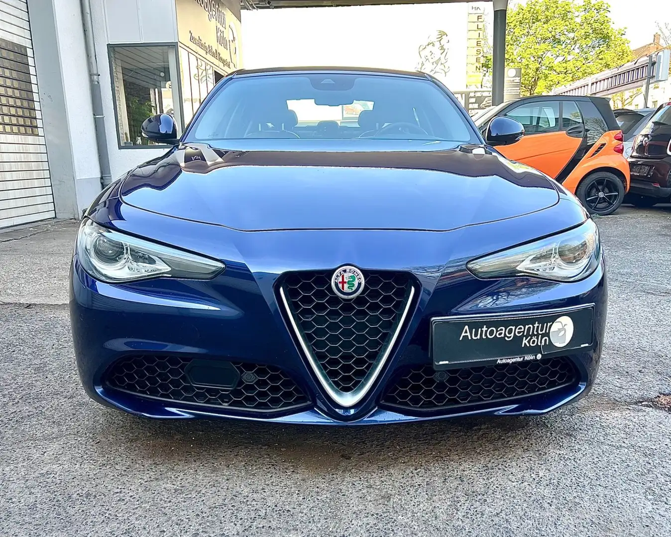 Alfa Romeo Giulia 2.2 Turbodiesel *NAVI*PDC*KLIMA* Blau - 2