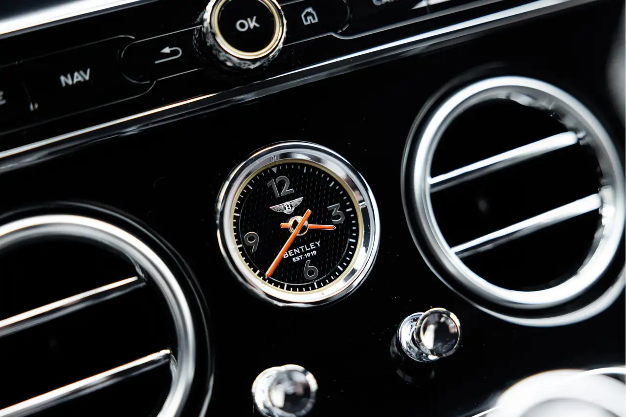 Bentley Continental GT 2022 — фото 15