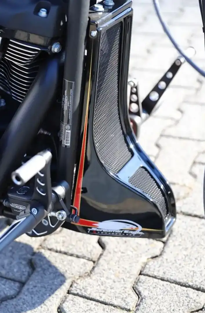 Harley-Davidson FXDR 114 (COMPLET) Noir - 2