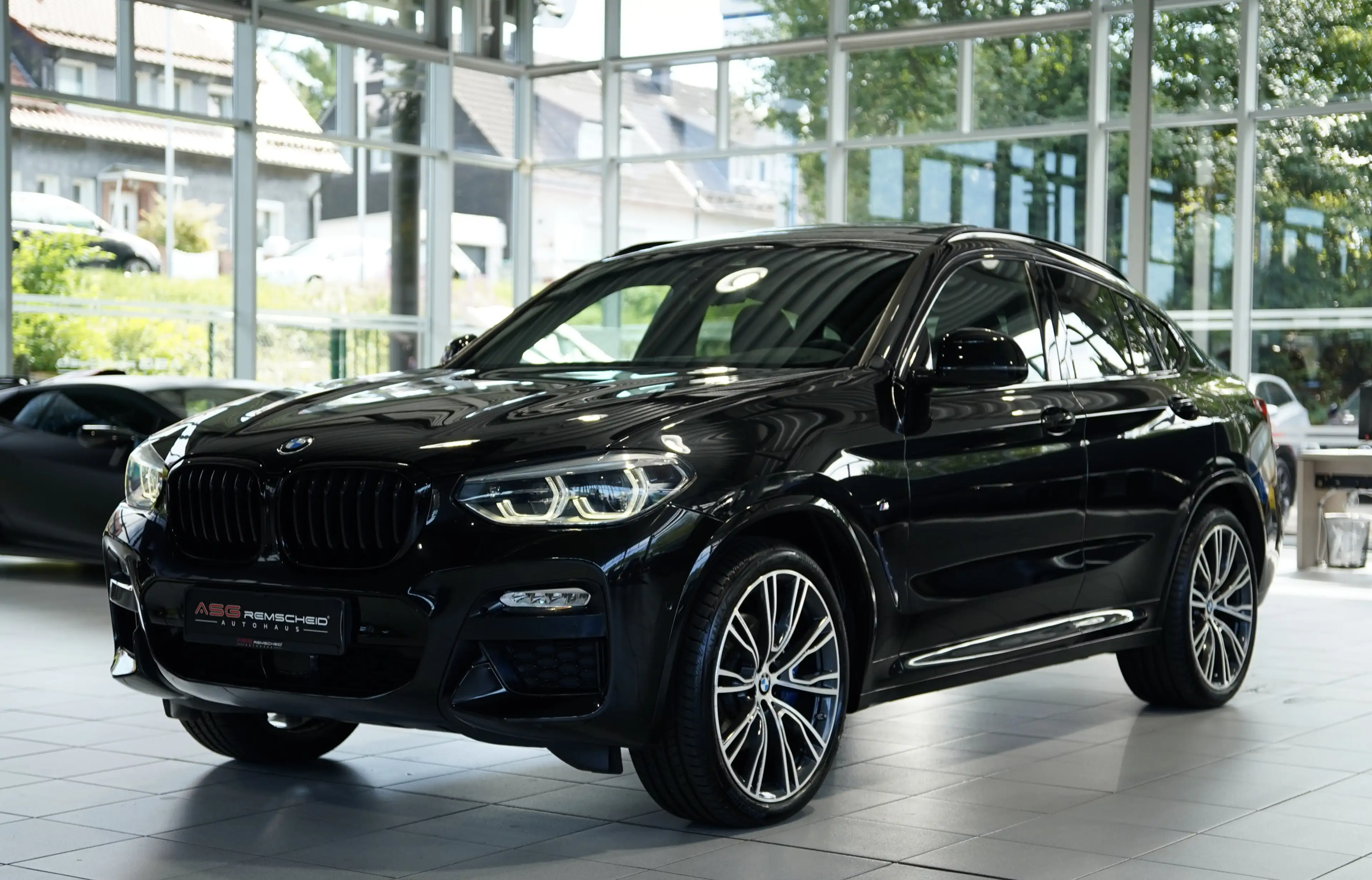 BMW X4 xD 25 d M Sport 2.H *21 *Pano*AHK*Memory*ACC — photo 4