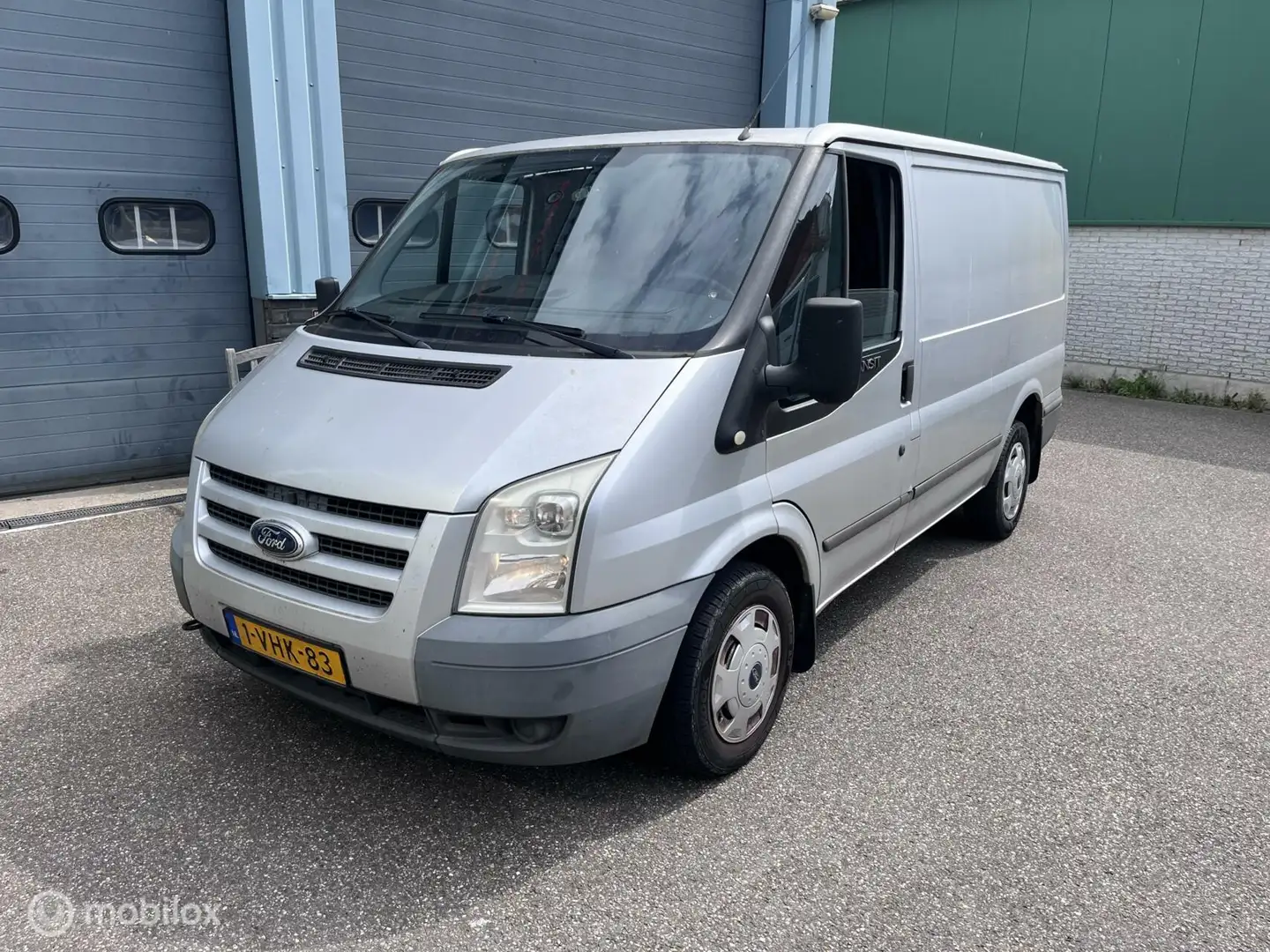 Ford Transit 260S 2.2 TDCI Economy Edition Grijs - 2