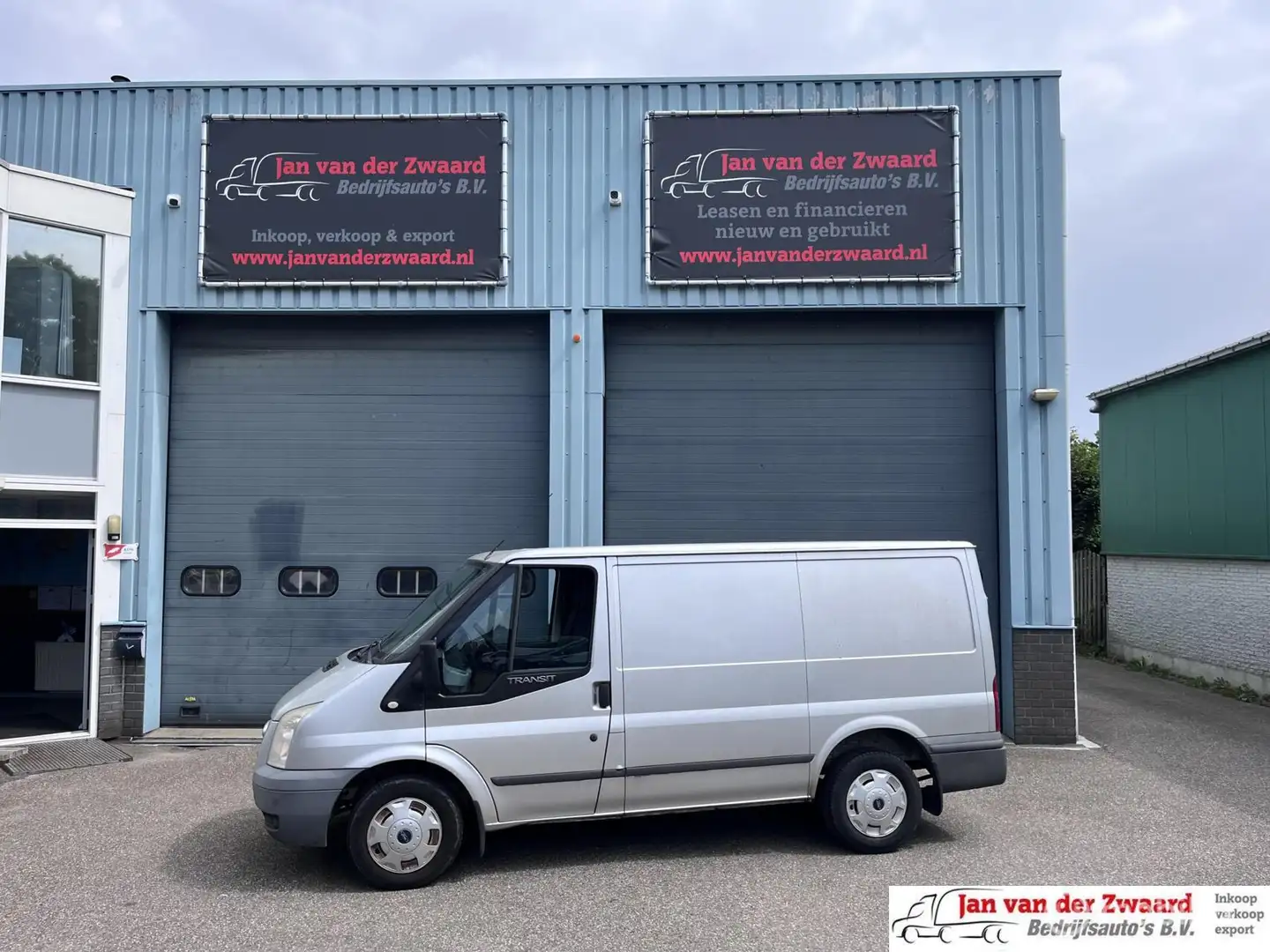 Ford Transit 260S 2.2 TDCI Economy Edition Grijs - 1