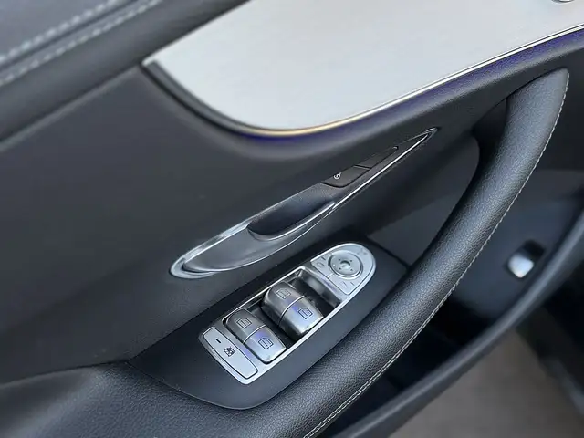 Mercedes-Benz E 220 d AMG Line/NIGHT PAKET/HEAD UP/MULTI BEAM/360 K... Ansicht 26