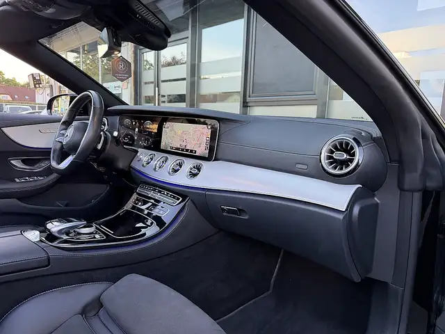 Mercedes-Benz E 220 d AMG Line/NIGHT PAKET/HEAD UP/MULTI BEAM/360 K... Ansicht 42