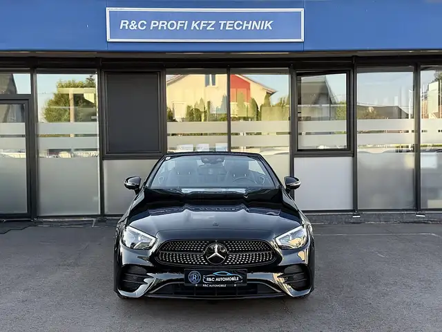Mercedes-Benz E 220 d AMG Line/NIGHT PAKET/HEAD UP/MULTI BEAM/360 K... Ansicht 4
