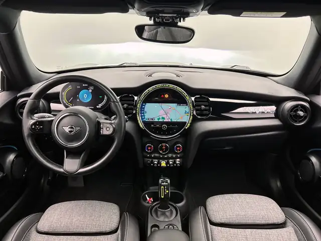 Mini Hatch view 2