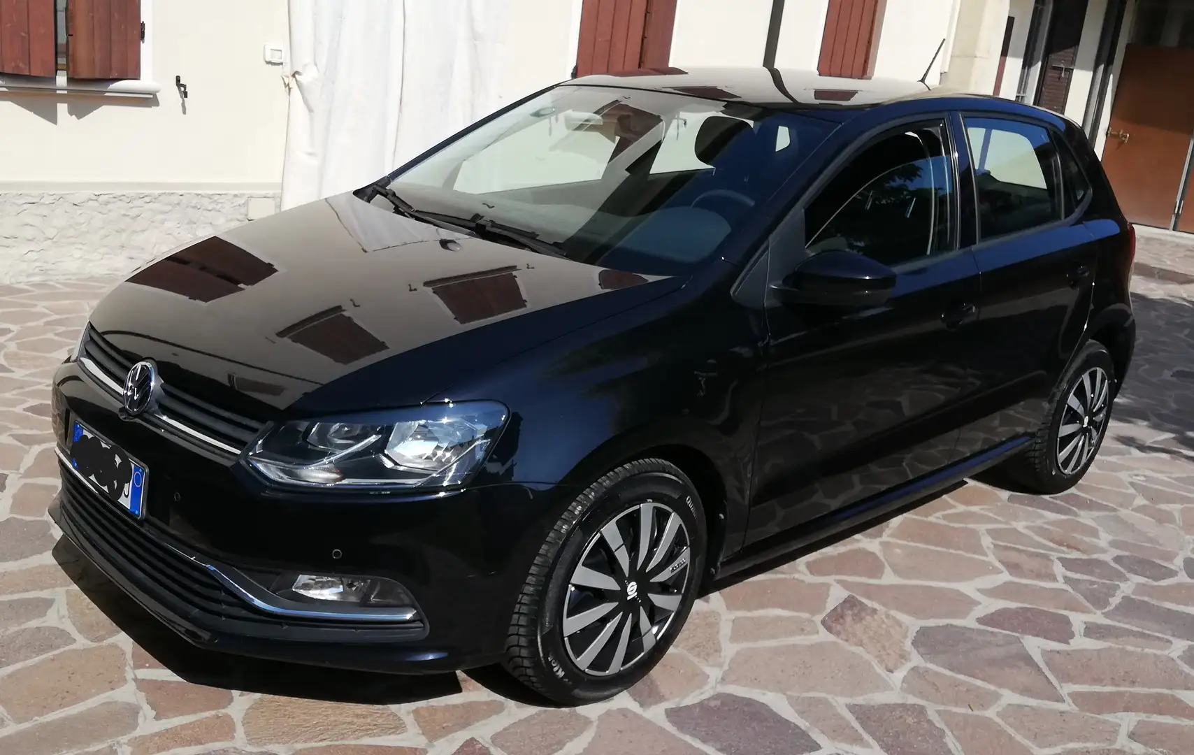 Volkswagen Polo 1.0 MPI 5P confortline Nero - 1