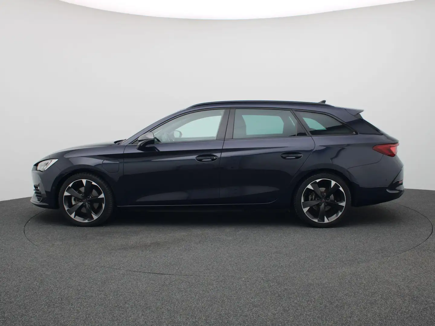 CUPRA Leon Sportstourer 1.4 e-Hybrid Business 204PK DSG full Blauw - 2