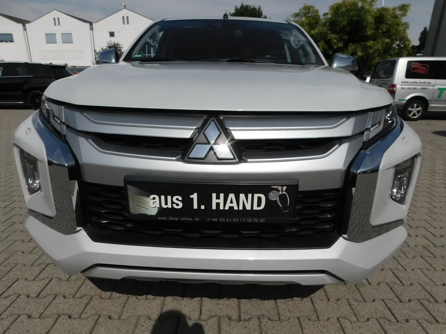 Mitsubishi L200 Intro Edition Doppelkabine 4WD+Hardtop+AHK,1.Hd.SH Wit - 1