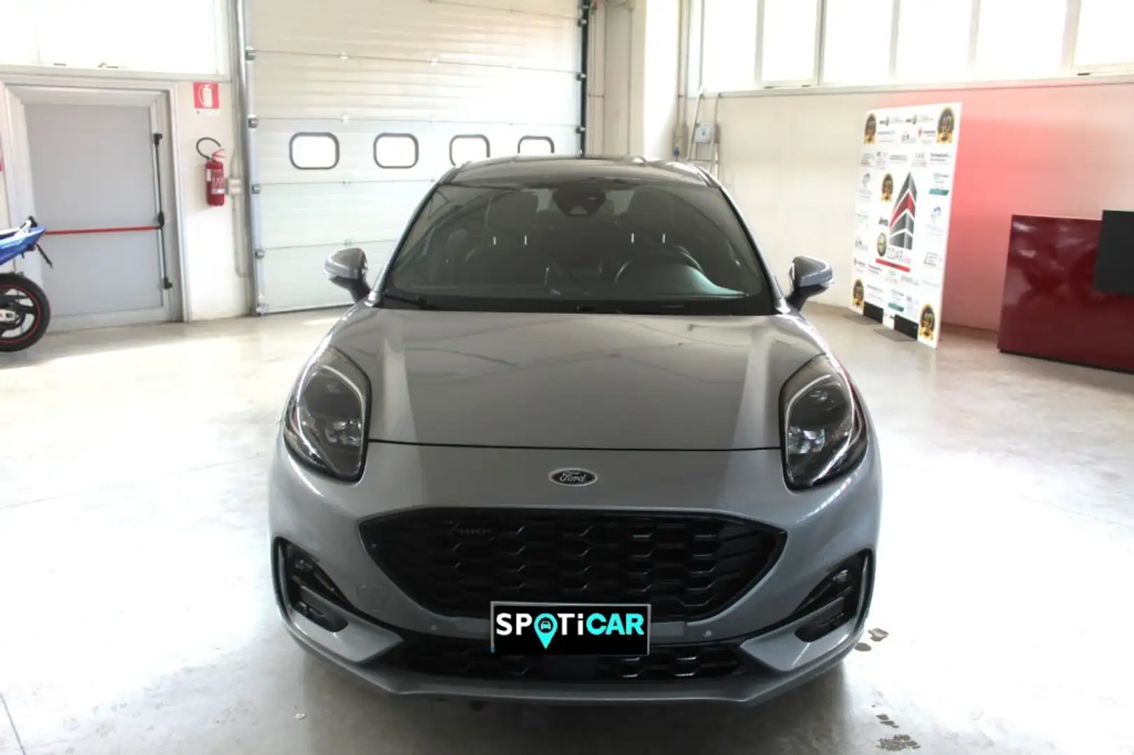 Ford Puma 1.0 EcoBoost Hybrid 125 CV S&S aut. ST-Line Design Grigio - 2