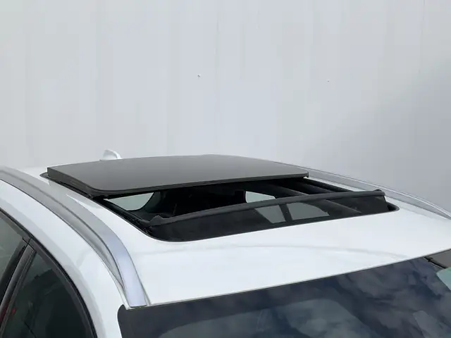 Volvo XC40 view 7