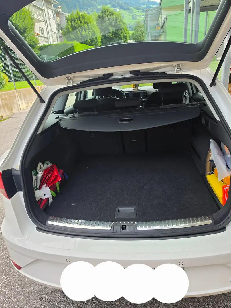 SEAT Leon Leon ST Style 1,4 TSI Style Weiß - 1