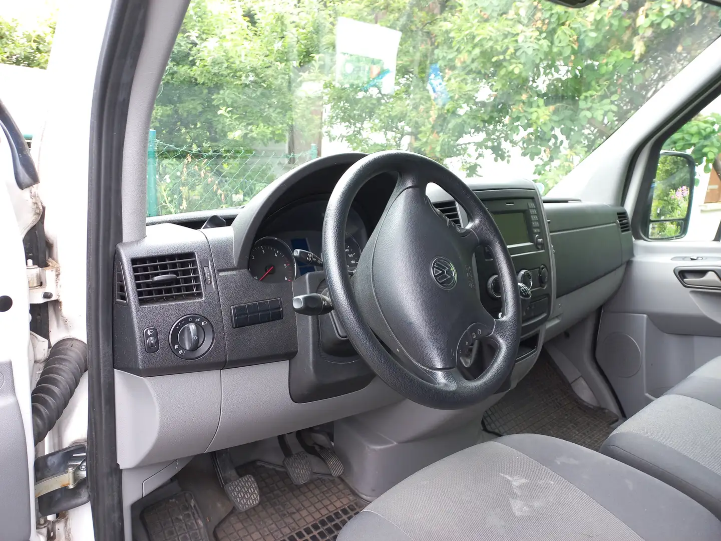 Volkswagen Crafter Weiß - 2