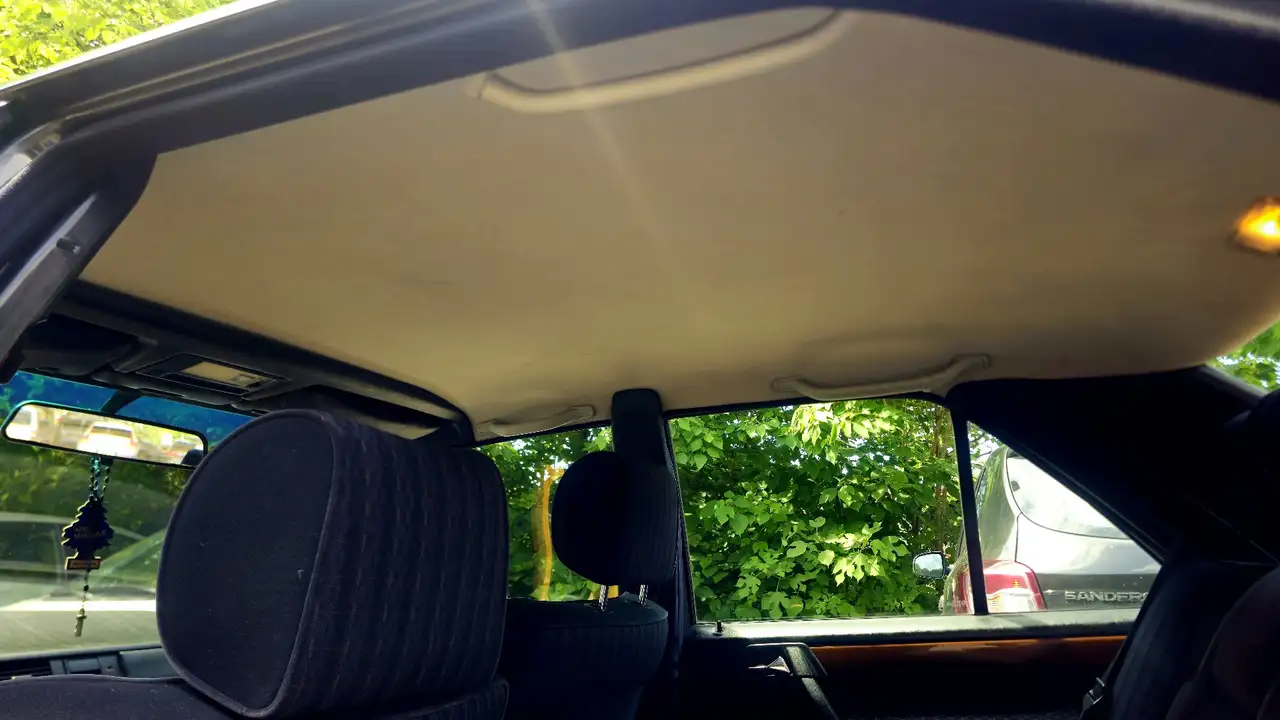 Mercedes-Benz E 200 (124), foto 8