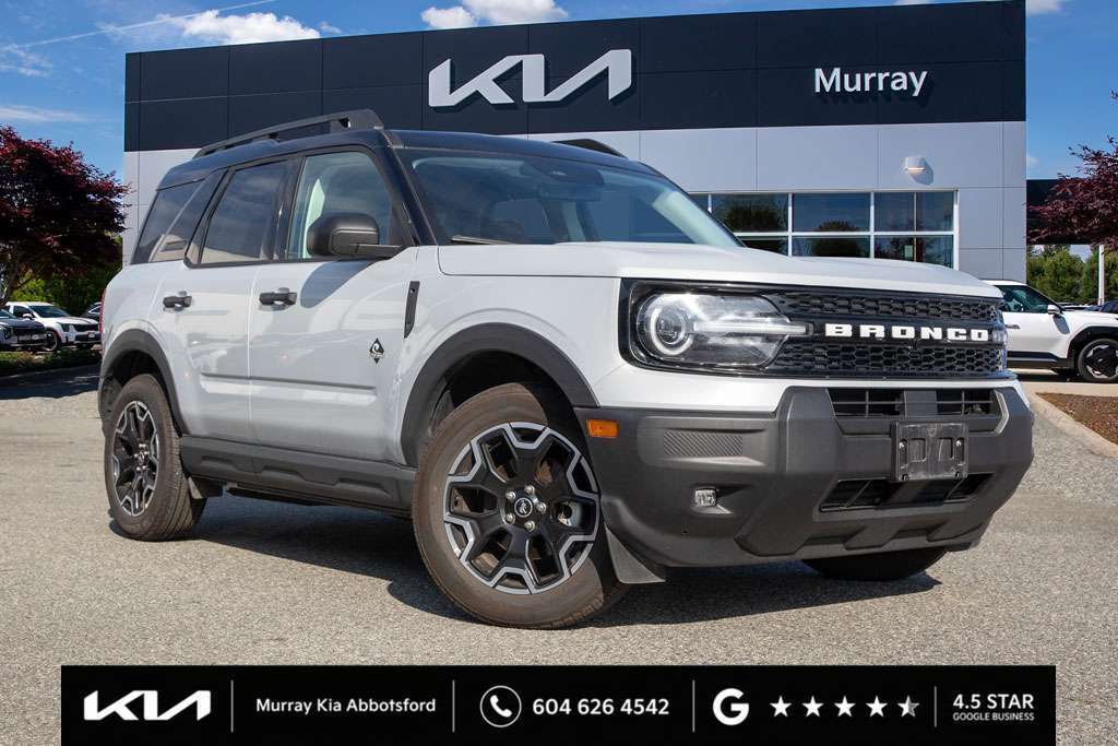 Space White Metallic 2026 Ford Bronco Sport SUV / Crossover All-Wheel Drive Automatic