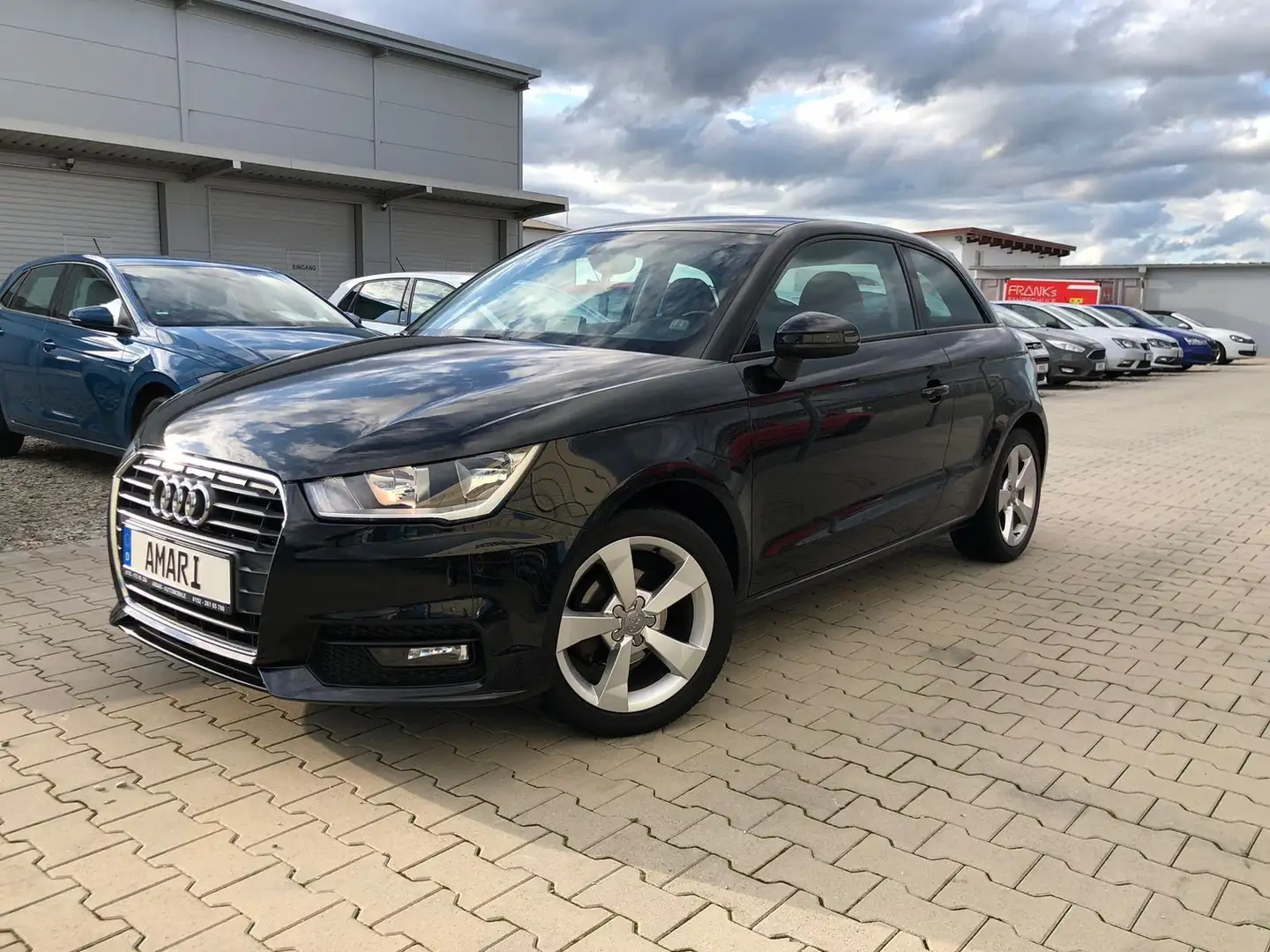 Audi A1 sport*AUTOMATIK*BT*MFL*SH*Temp* Schwarz - 1