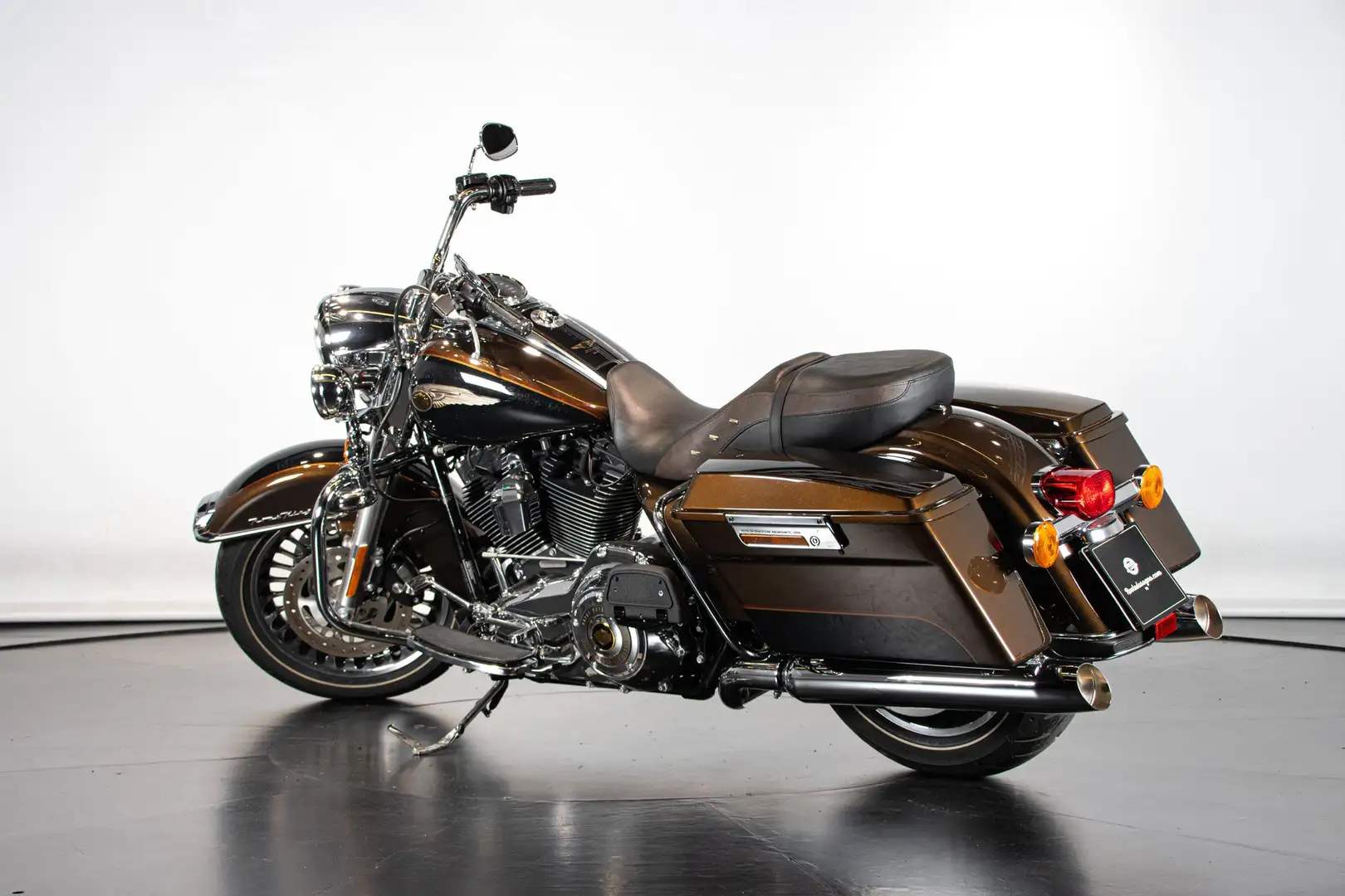 Harley-Davidson Road King 110TH° ANNIVERSARY Marrone - 2