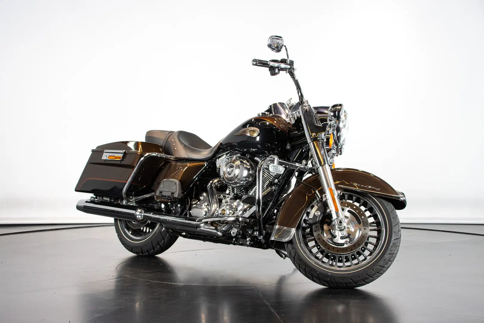Harley-Davidson Road King 110TH° ANNIVERSARY Marrone - 1