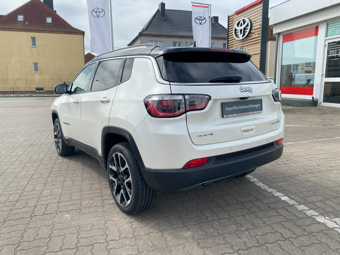 Jeep Compass 2.0 Multijet Limited 4WD Weiß - 2