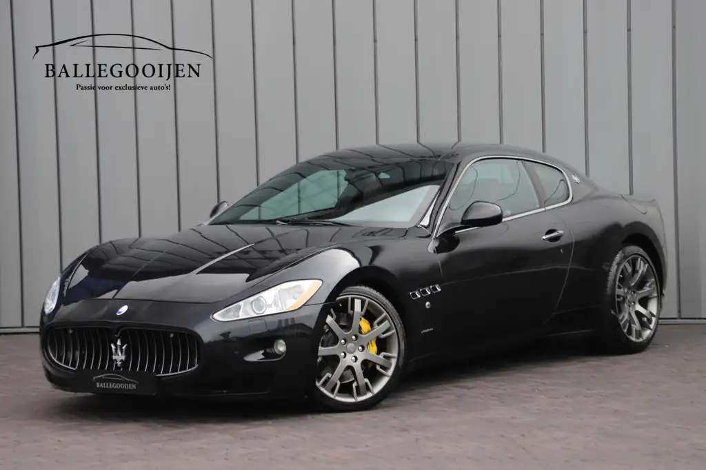 Maserati GranTurismo 2009 из Европы — купить под ключ