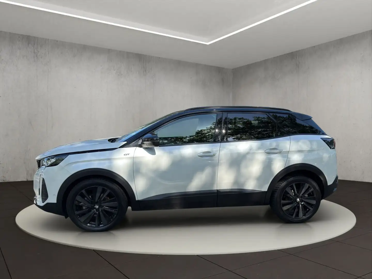 Peugeot 3008 GT 130 EAT8 Weiß - 2