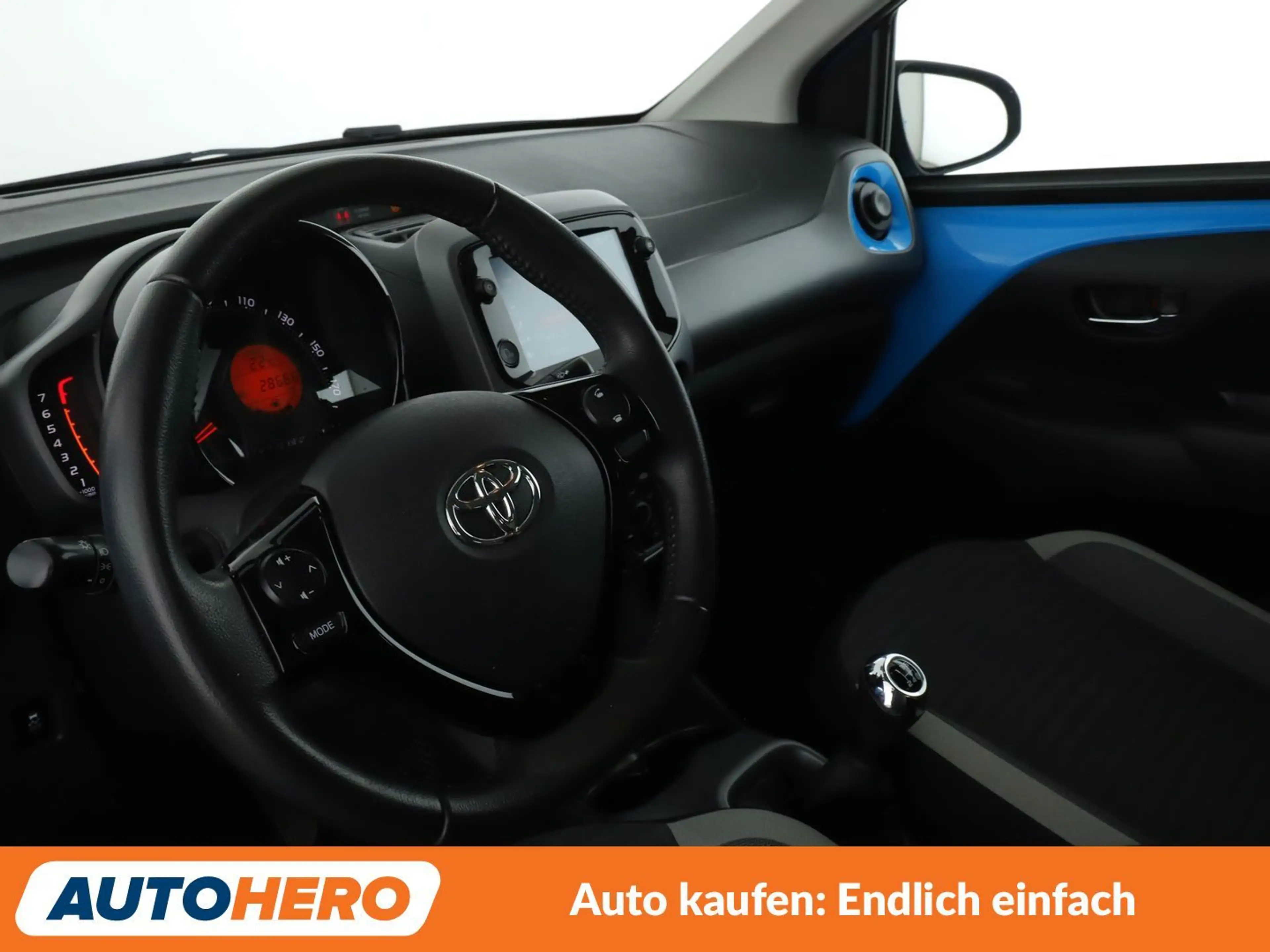 Toyota Aygo 1.0 X-Play club *LIMITER*CAM*ALU*KLIMA* — photo 11