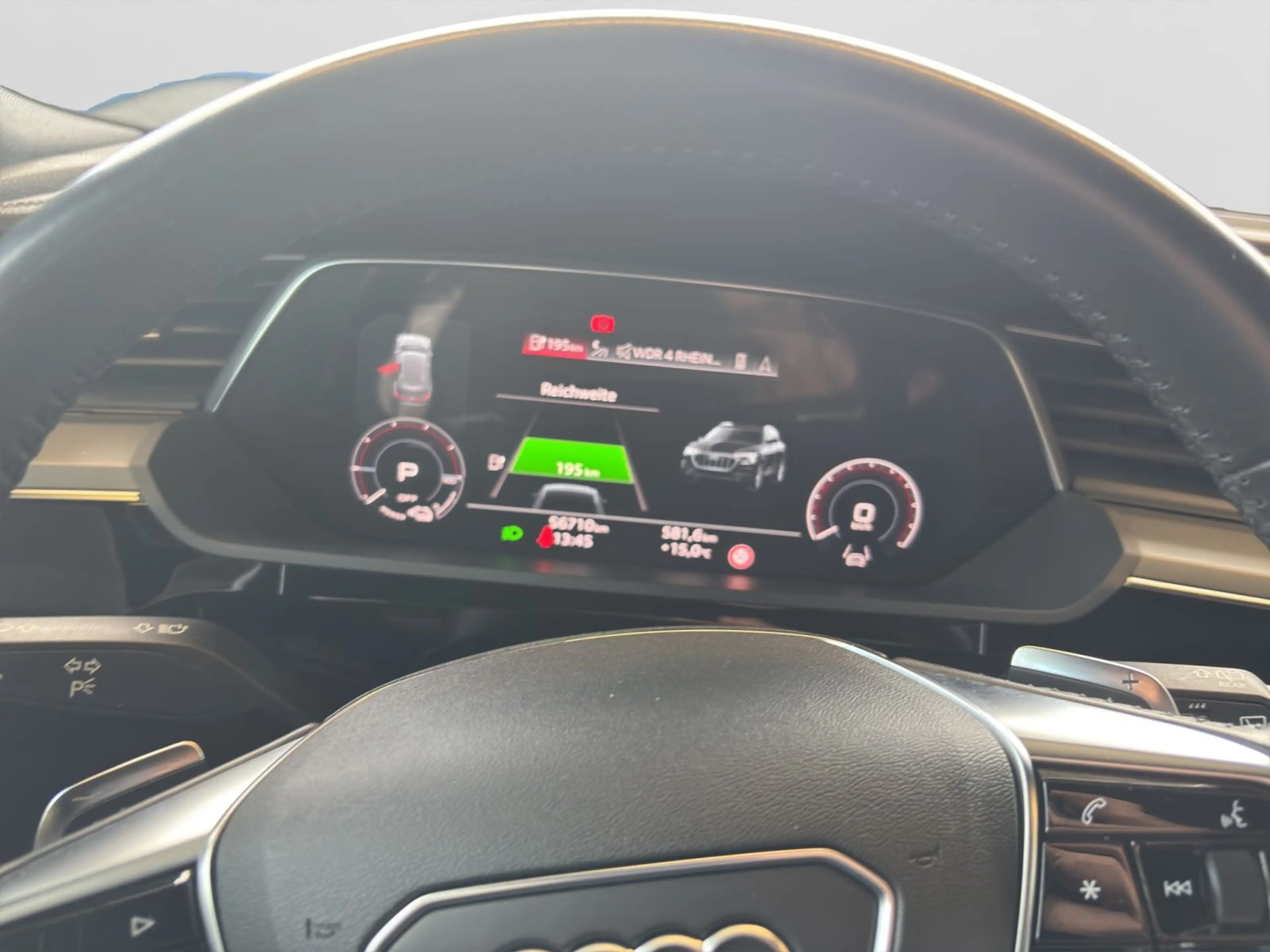 Audi e-tron 50 qu. advanced Matrix*Head_up*ACC*20Zoll — photo 12