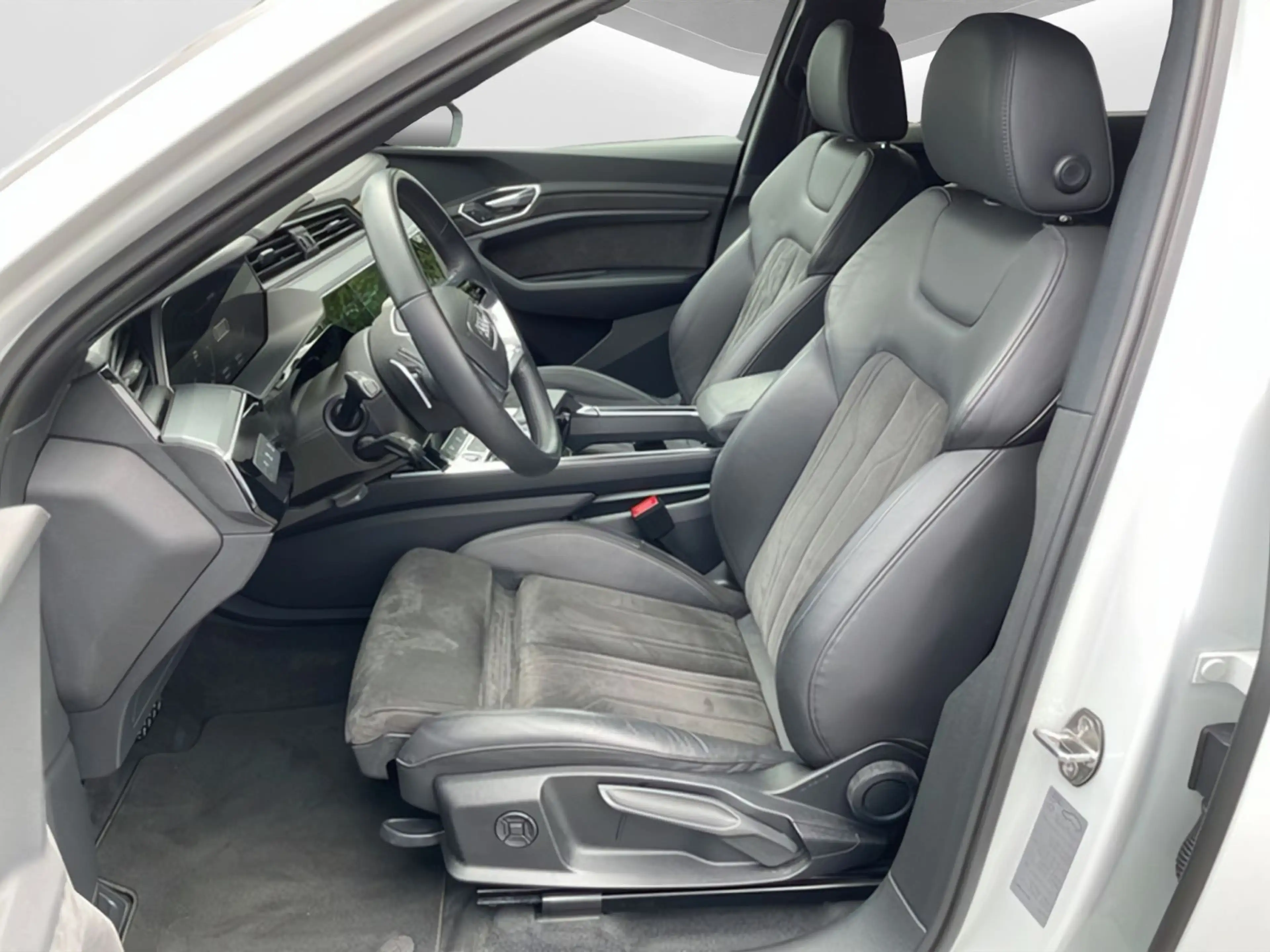 Audi e-tron 50 qu. advanced Matrix*Head_up*ACC*20Zoll — photo 10