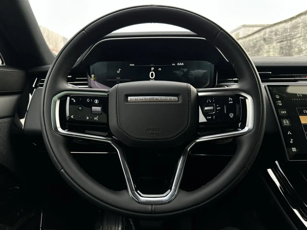 Land Rover Range Rover Sport снимка Land Rover Range Rover Sport