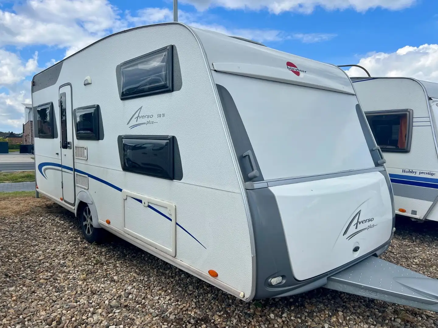 Bürstner 510 TK Averso Plus + Mover Klima Etagenbetten Weiß - 1