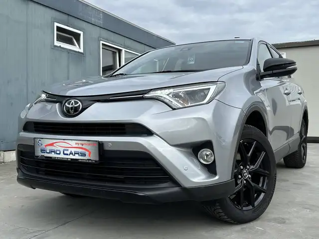 Toyota RAV4 2.0 D-4D 2WD Business FULL OPTION/TOIT OUVRANT/LED/GPS/CAMERA/SENSOR/EXPORT