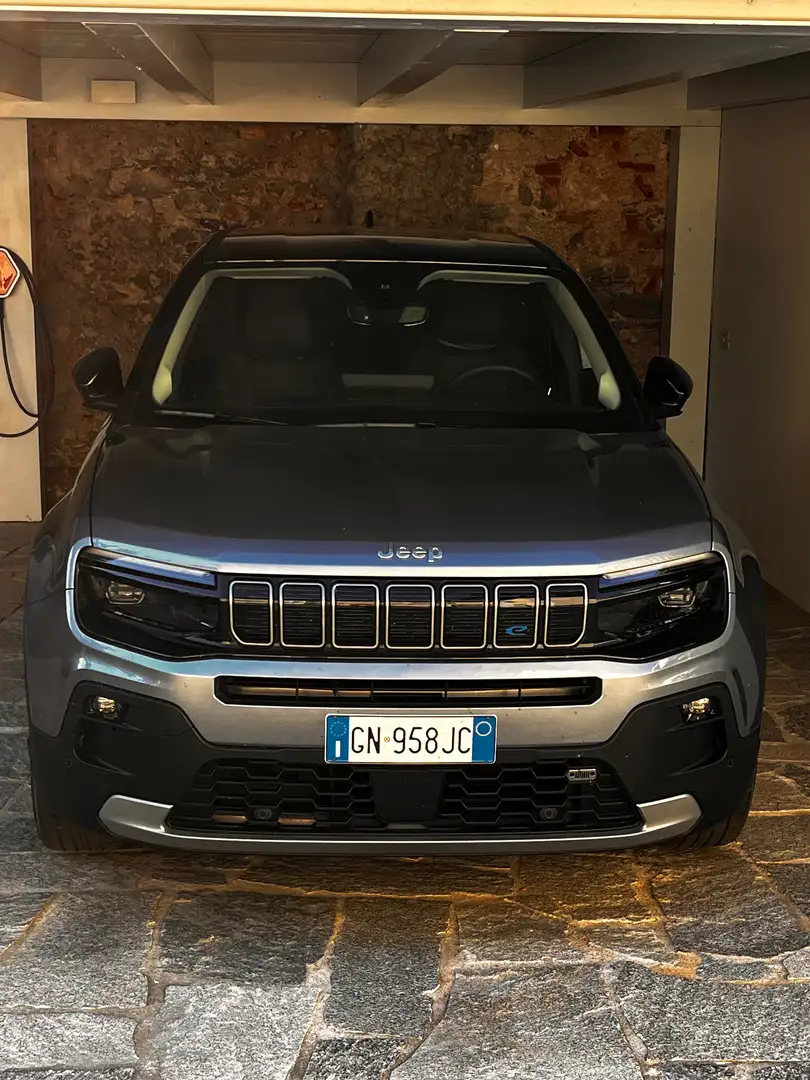Jeep Avenger SUMMIT Grigio - 1