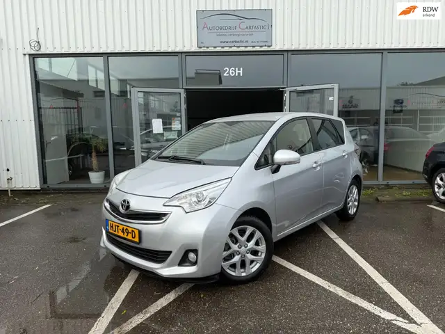 Toyota Verso-S 1.3 VVT-i Trend LEER | NAVI | 63.000km | CAMERA |