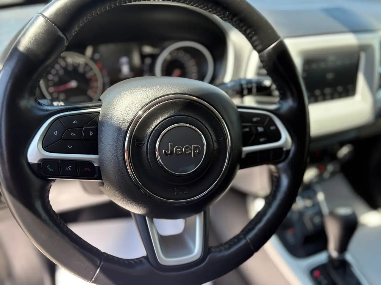 Jeep Compass снимка Jeep Compass