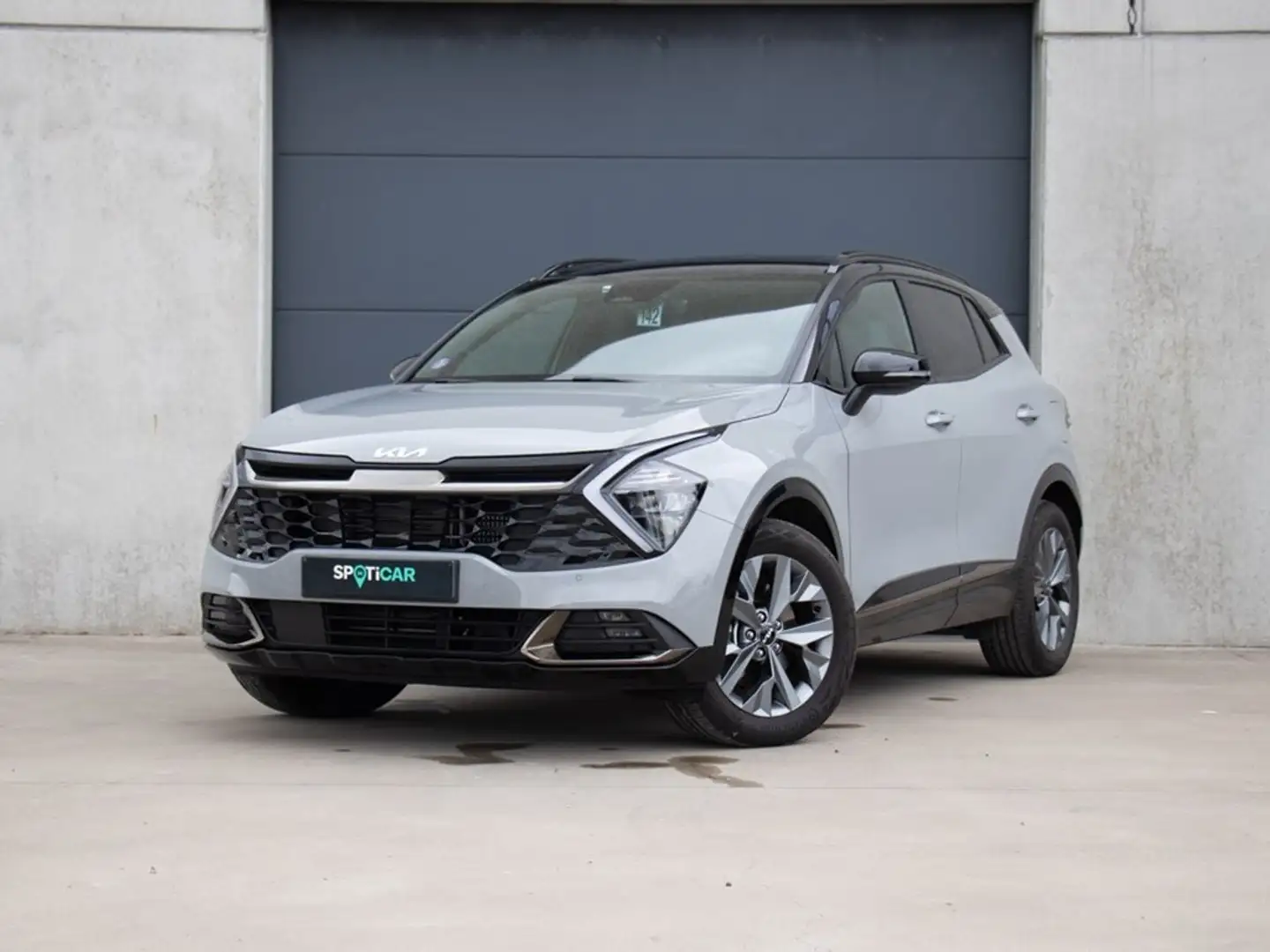 Kia Sportage 1.6 T-GDI MHEV 7DCT 160PK 2WD |NAVI|CAMERA|CARPLAY Grijs - 1