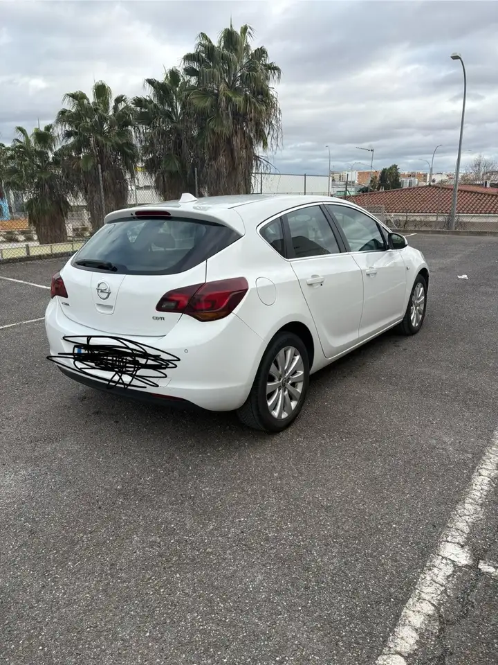 Opel Astra J 1.7 CDTi de 125 CV