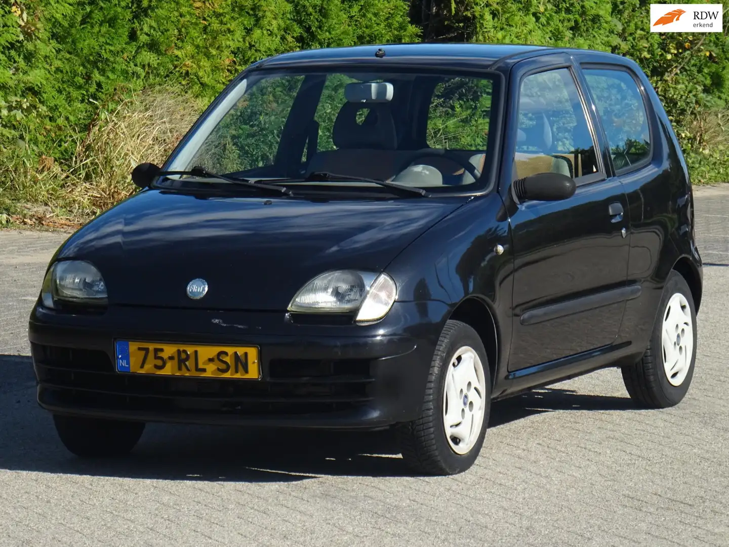 Fiat Seicento 1.1 Young NAP/ELEKRAM/APK Zwart - 1