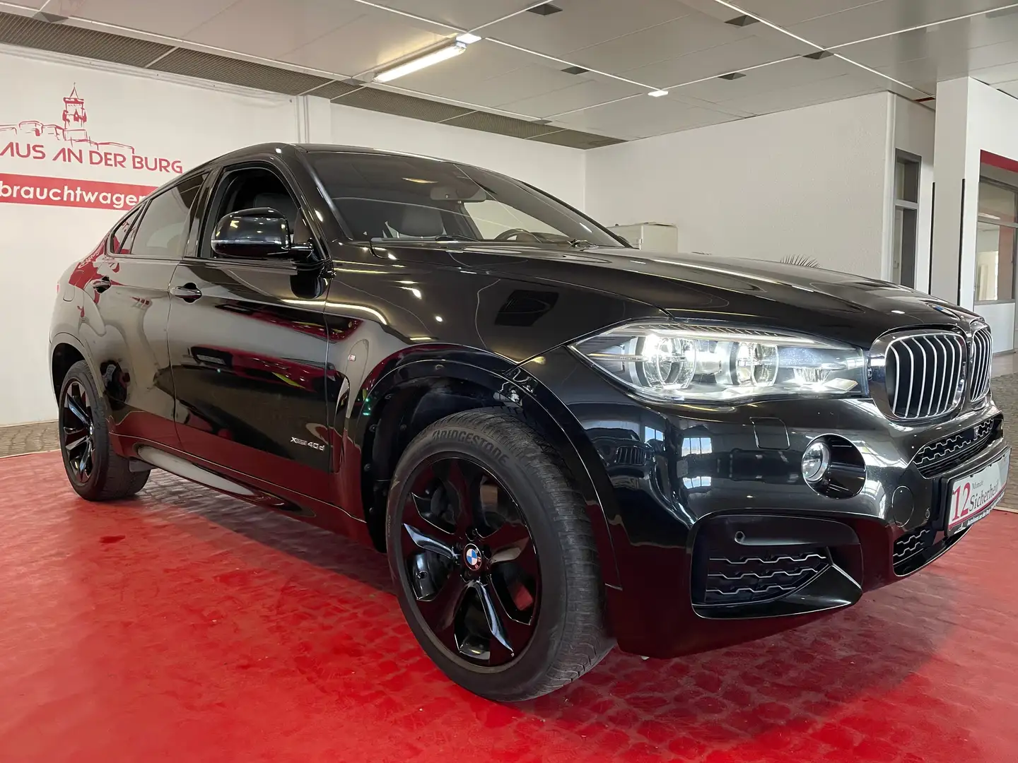 BMW X6 xDrive 40 d Noir - 1