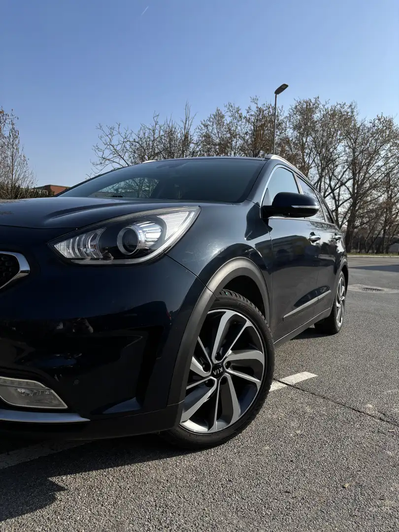Kia Niro 1.6 GDI 2WD Aut. Vision - 2