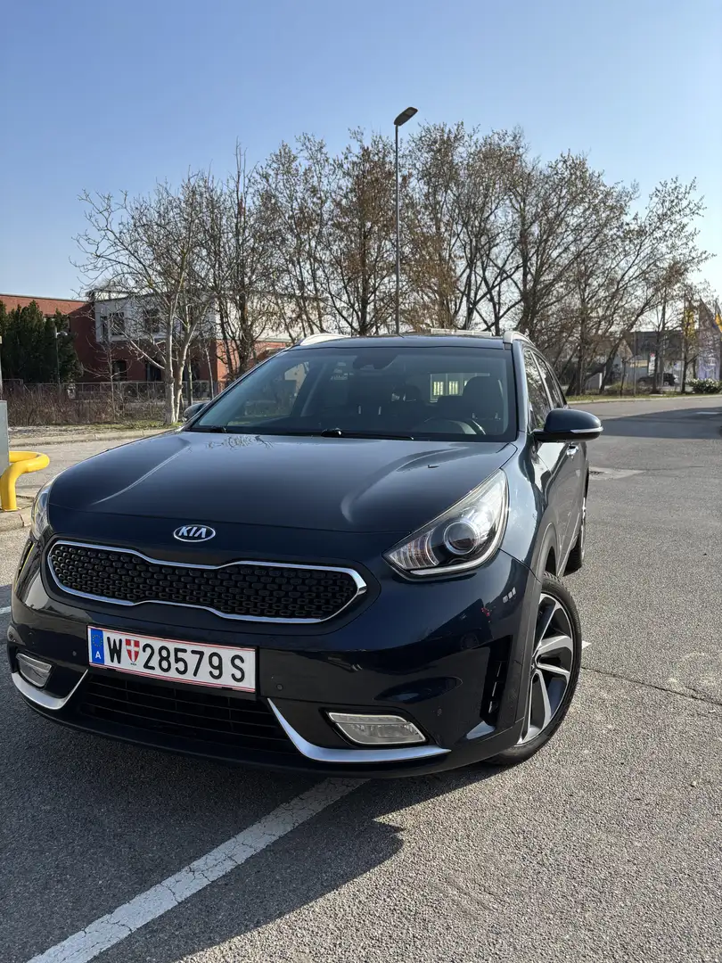 Kia Niro 1.6 GDI 2WD Aut. Vision - 1