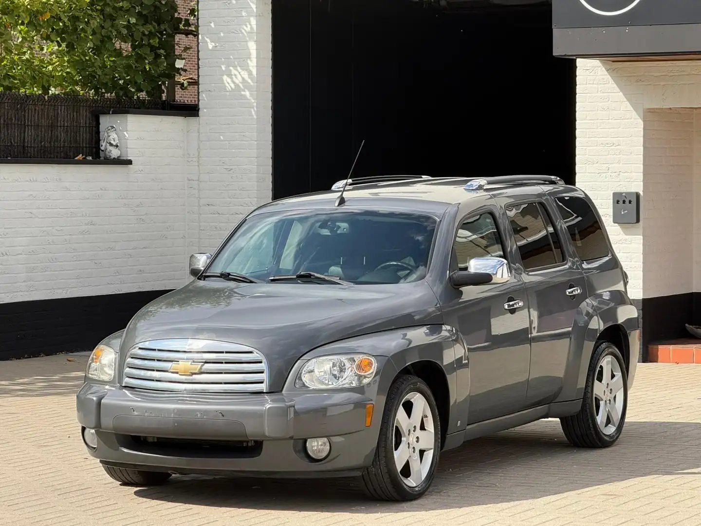 Chevrolet HHR HHR 2.4 LT Gekeurd voor verkoop met roze formulier Grijs - 1