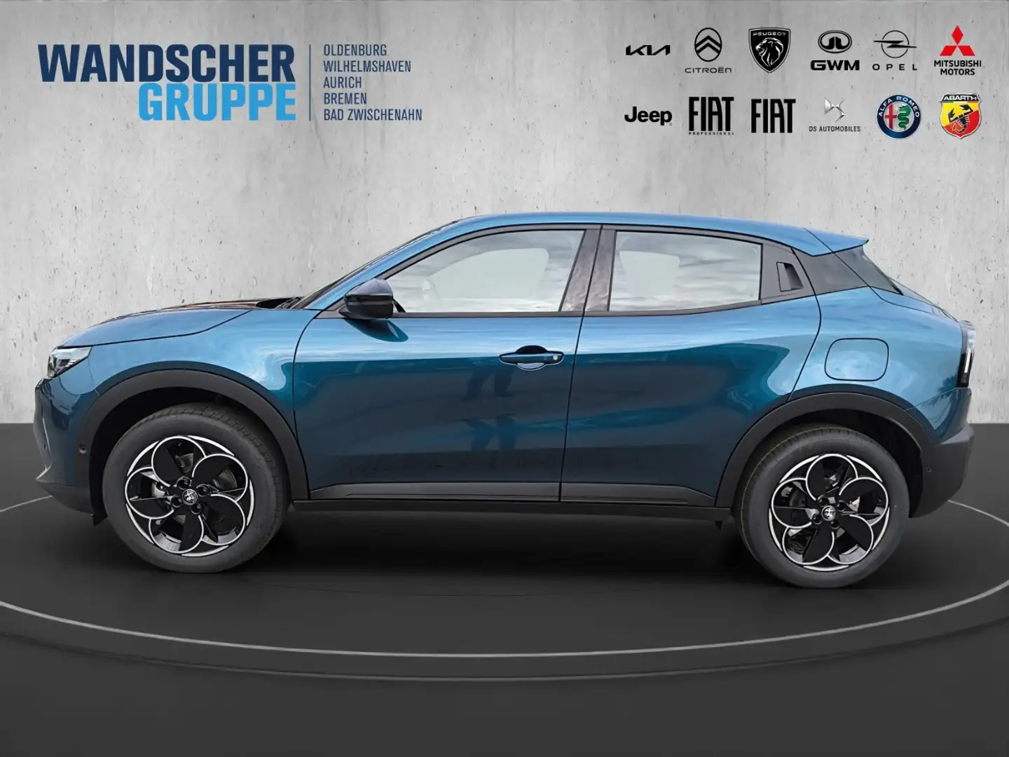 Alfa Romeo Junior Ibrida MATRIX NAVI KAMERA Blauw - 2