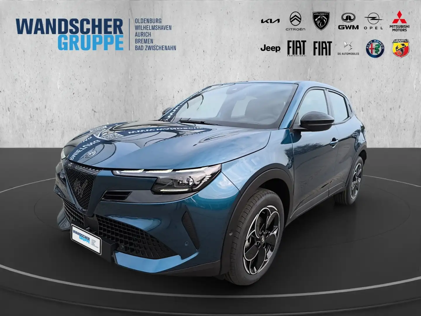 Alfa Romeo Junior Ibrida MATRIX NAVI KAMERA Blauw - 1