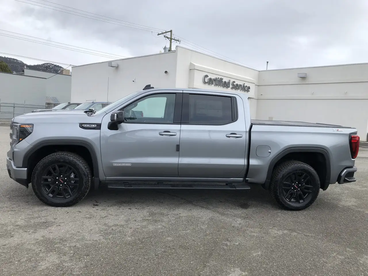 GMC Sierra 1500 снимка GMC Sierra 1500