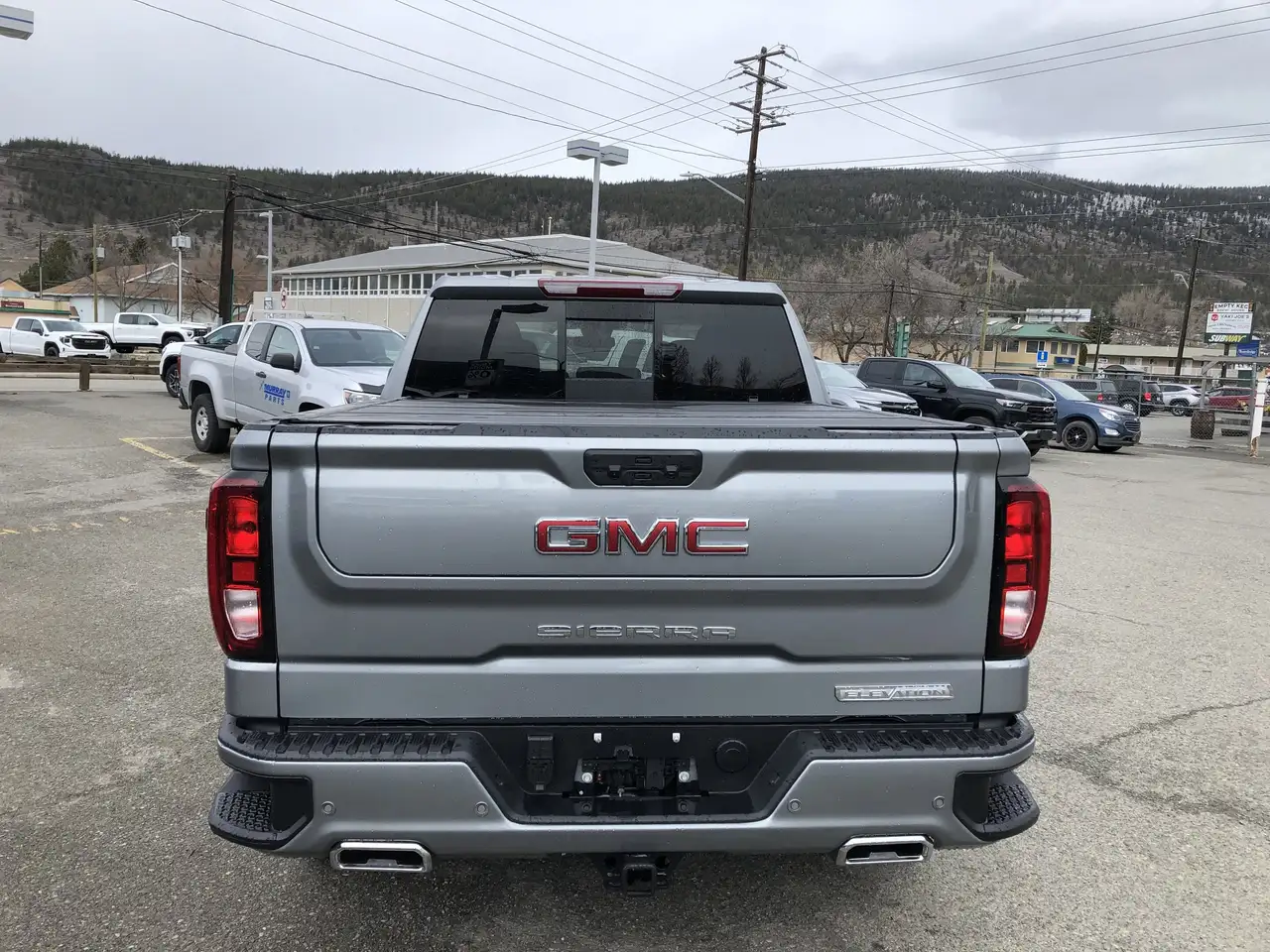 GMC Sierra 1500 снимка GMC Sierra 1500