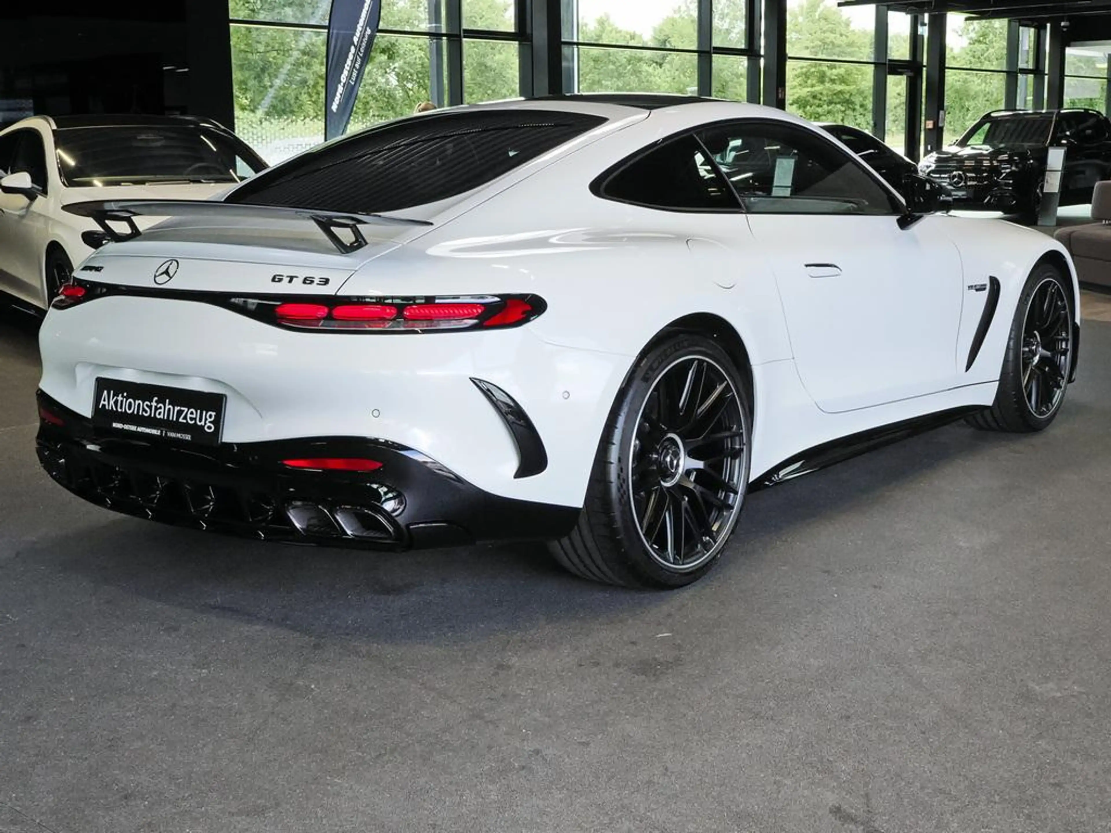 Mercedes-Benz AMG GT GT 63 AMG 4m+ AERO KERAMIK PREMIUM 21-ZOLL LIFT — photo 5