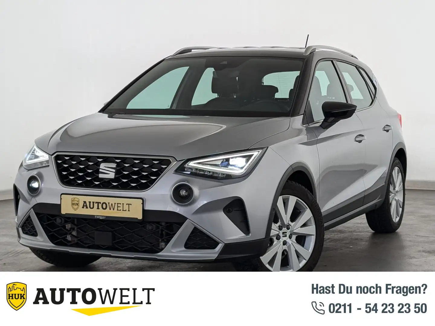SEAT Arona Arona 1.0 TSI Xperience LED+NAVI+AHK+ACC+RFK+SHZ Silber - 1