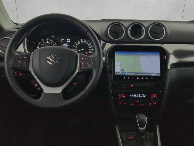 Suzuki Vitara 1.5 Dualjet Hybrid AGS Comfort+ — photo 13